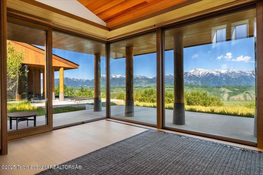 585 W SENA Road, Jackson, WY 83001 photo 50