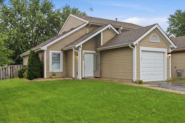 369 Trailside Court, Carol Stream, IL 60188