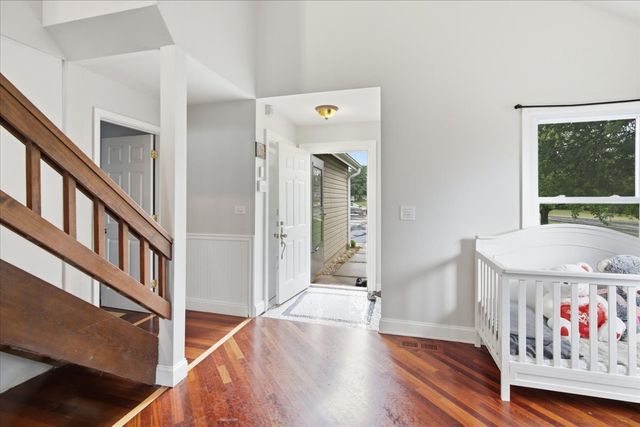 369 Trailside Court, Carol Stream, IL 60188