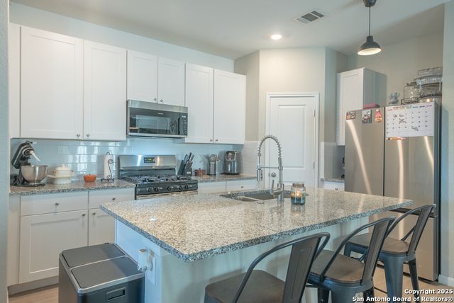 6813 Arid Way, San Antonio, TX 78252