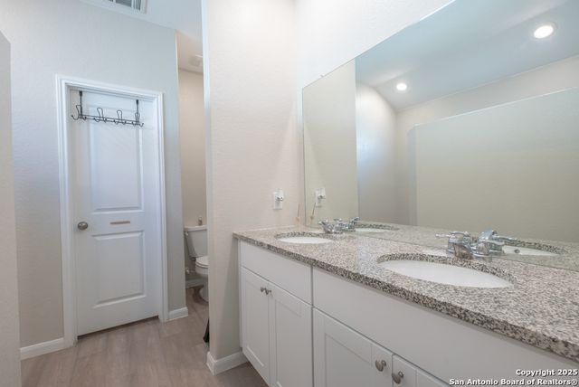 6813 Arid Way, San Antonio, TX 78252