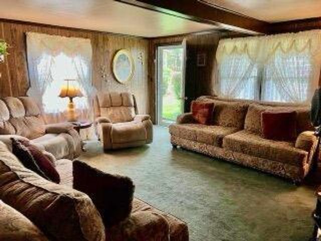 116 Highland Avenue, Circleville, OH 43113