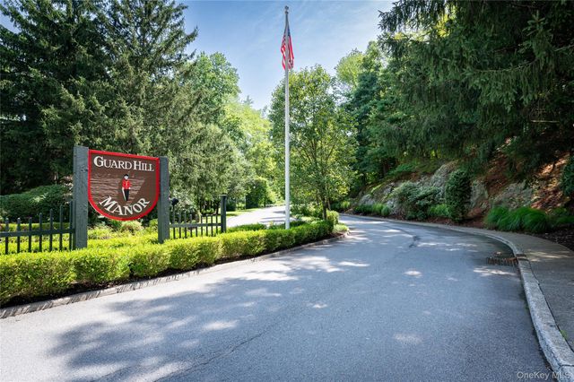 502 Kensington Way, Mount Kisco, NY 10549