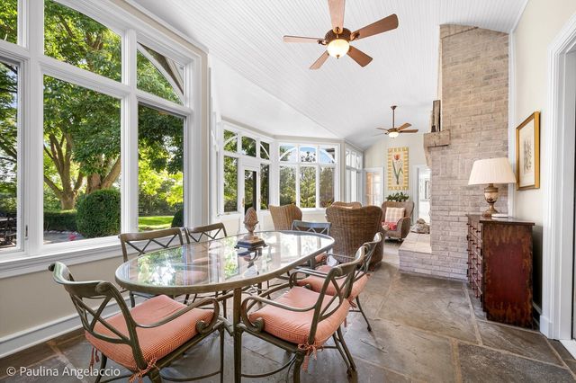 373 W County Line Road, Barrington Hills, IL 60010