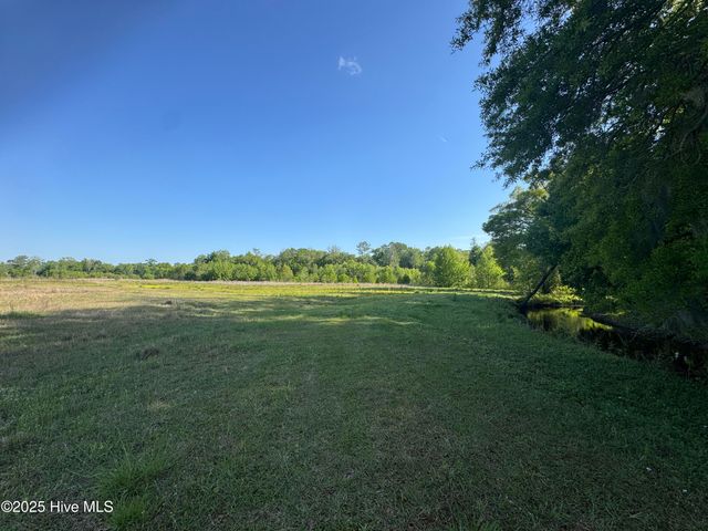 1148 Main Street, Maysville, NC 28555