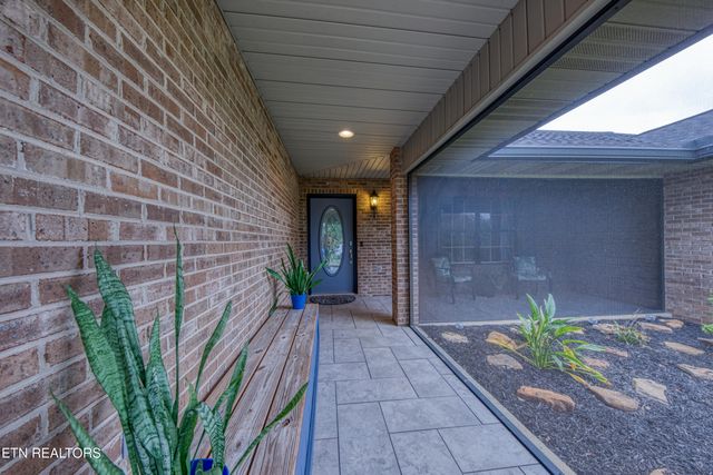 2746 Ashton Lane, Sevierville, TN 37876