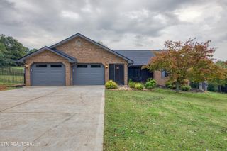 2746 Ashton Lane, Sevierville, TN 37876