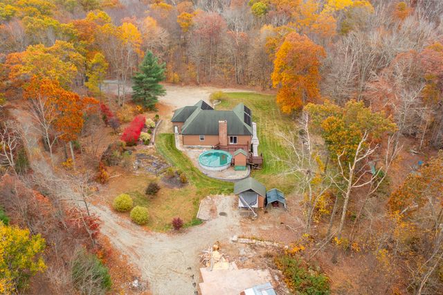 63 Buck Hill Road, Canterbury, CT 06331