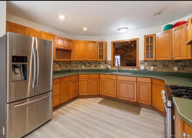 63 Buck Hill Road, Canterbury, CT 06331