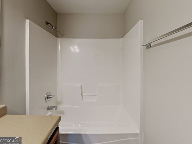 3230 Arbor Oaks Drive, Snellville, GA 30039