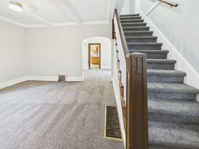 903 8th Avenue S, Saint Cloud, MN 56301