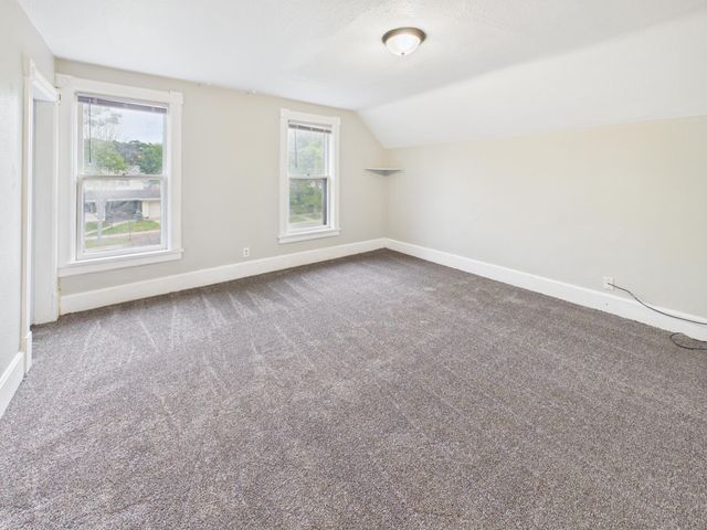 903 8th Avenue S, Saint Cloud, MN 56301