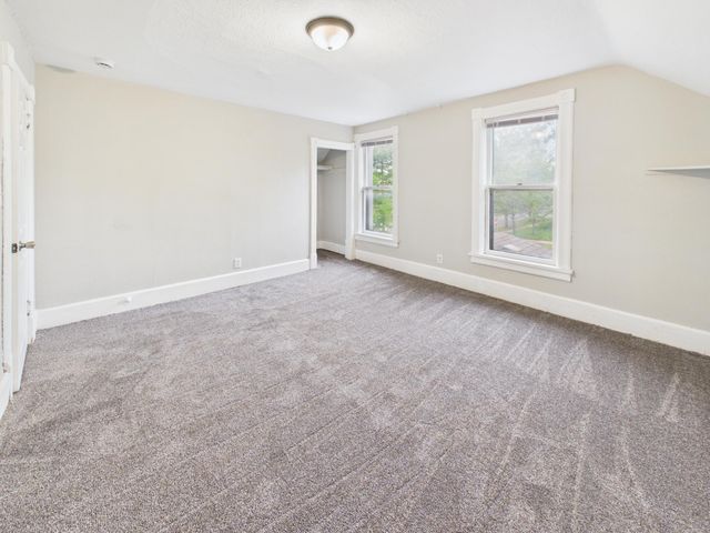903 8th Avenue S, Saint Cloud, MN 56301