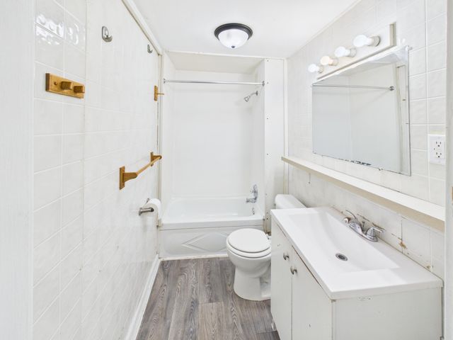 903 8th Avenue S, Saint Cloud, MN 56301