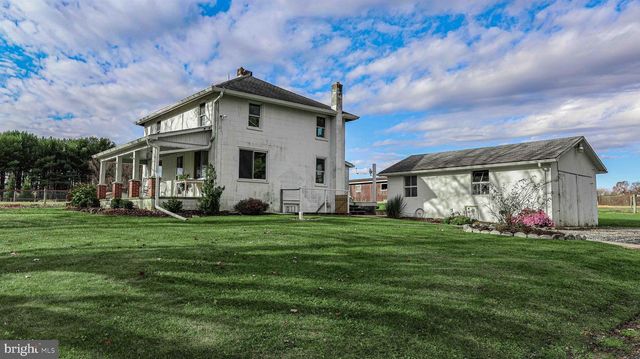 54 MITCHELL RD, Airville, PA 17302