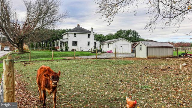 54 MITCHELL RD, Airville, PA 17302