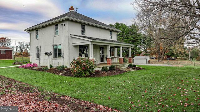 54 MITCHELL RD, Airville, PA 17302