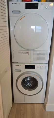 60 Yacht Club Drive 405, North Palm Beach, FL 33408