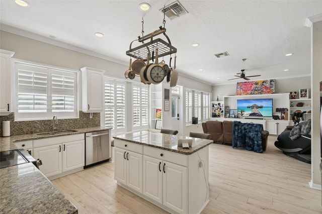 928 JASMINE STREET, Celebration, FL 34747