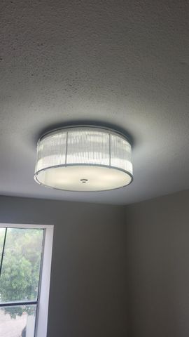 3025 Walnut Bend 35, Houston, TX 77042