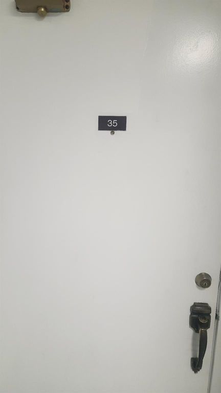 3025 Walnut Bend 35, Houston, TX 77042