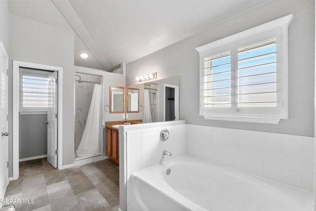 1450 SENDA DEL SOL, El Paso, TX 79911