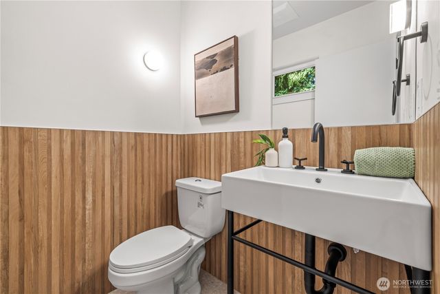 3022 NE 95th, Seattle, WA 98115