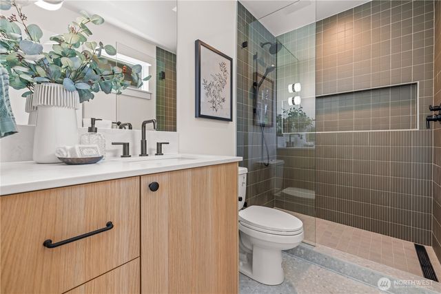 3022 NE 95th, Seattle, WA 98115