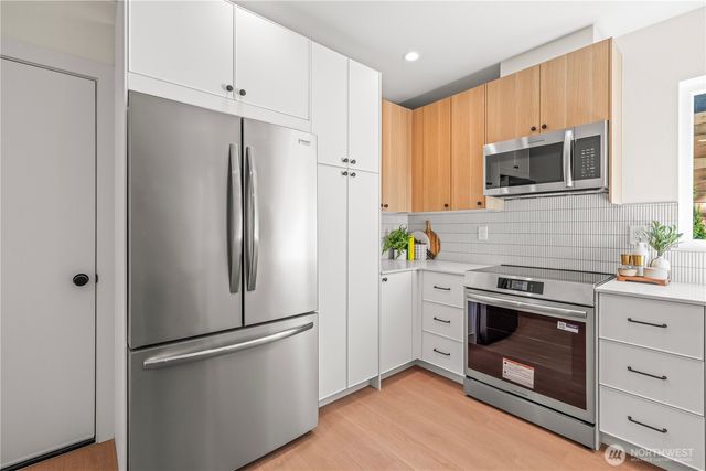 3022 NE 95th, Seattle, WA 98115