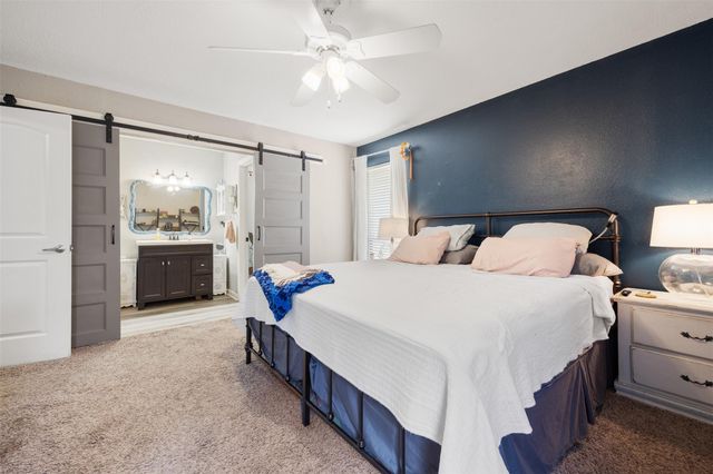 111 Pecan DR, Mountain City, TX 78610