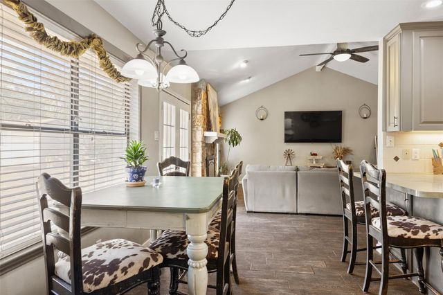 111 Pecan DR, Mountain City, TX 78610