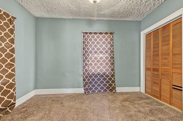 128 N Sedgwick St, Wichita, KS 67203