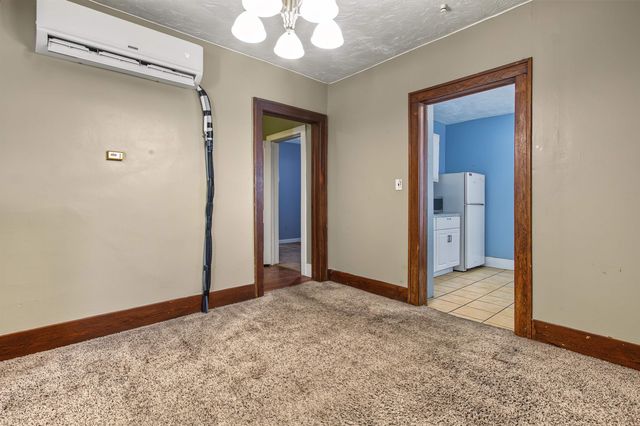 128 N Sedgwick St, Wichita, KS 67203