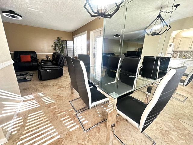 13 Lyndhurst A 13, Deerfield Beach, FL 33442