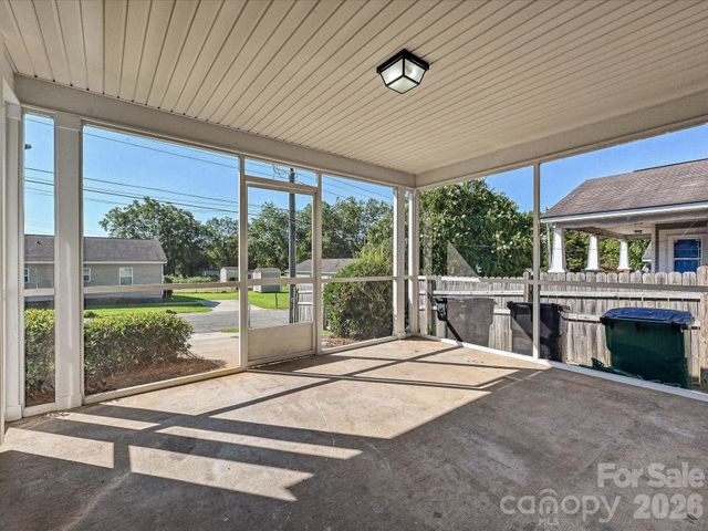 402 Jones Street, Charlotte, NC 28208