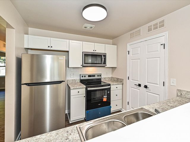 402 Jones Street, Charlotte, NC 28208