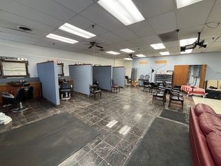 8519 S 88th Avenue, Justice, IL 60458