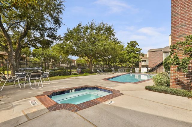 8055 Cambridge Street 28, Houston, TX 77054