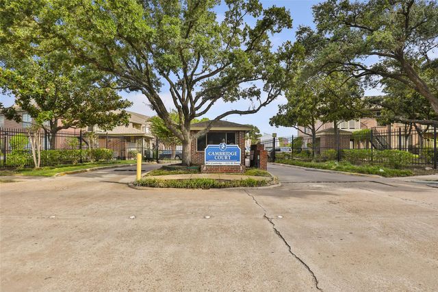 8055 Cambridge Street 28, Houston, TX 77054