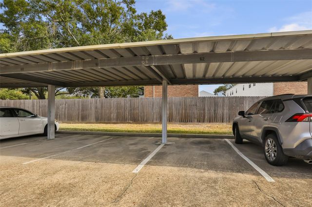 8055 Cambridge Street 28, Houston, TX 77054