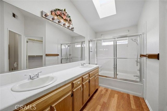 1113 Sand Creek, Bakersfield, CA 93312