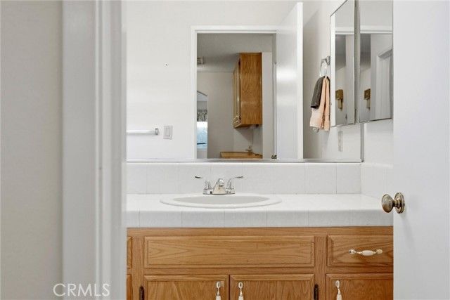 1113 Sand Creek, Bakersfield, CA 93312