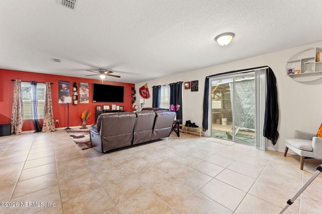 45013 AMHURST OAKS Drive, Callahan, FL 32011