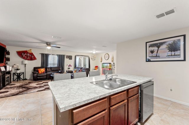 45013 AMHURST OAKS Drive, Callahan, FL 32011