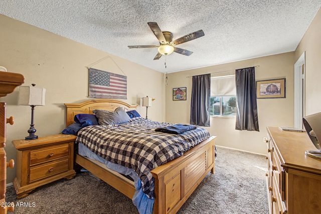 4049 W CINNABAR Avenue, Phoenix, AZ 85051