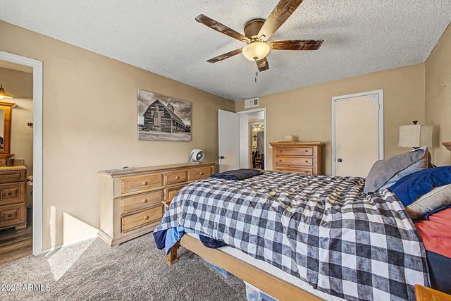 4049 W CINNABAR Avenue, Phoenix, AZ 85051