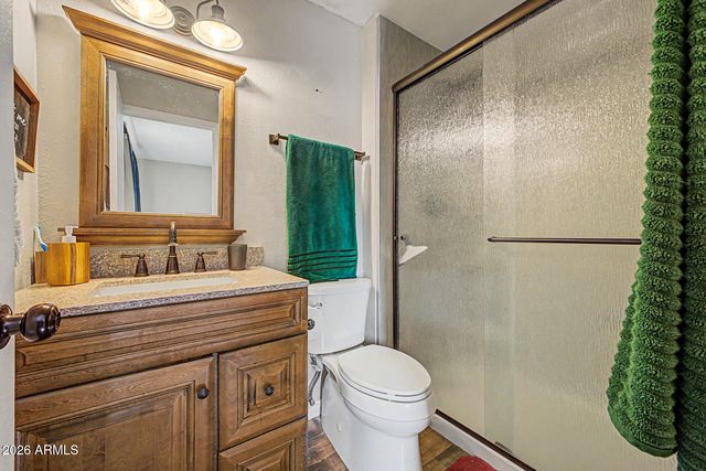 4049 W CINNABAR Avenue, Phoenix, AZ 85051