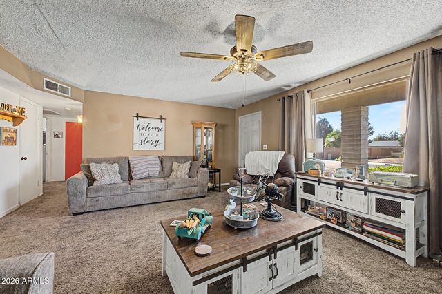 4049 W CINNABAR Avenue, Phoenix, AZ 85051