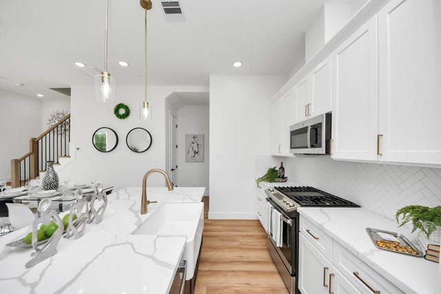 2428 Harrington Street, Houston, TX 77026