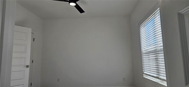 1378 Mt. Comfort 1, Fayetteville, AR 72701